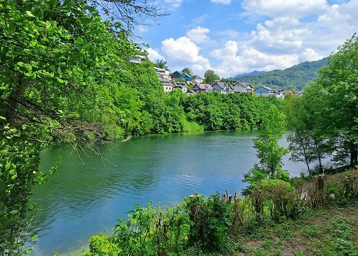 Thegarden Bed&bike غموندين