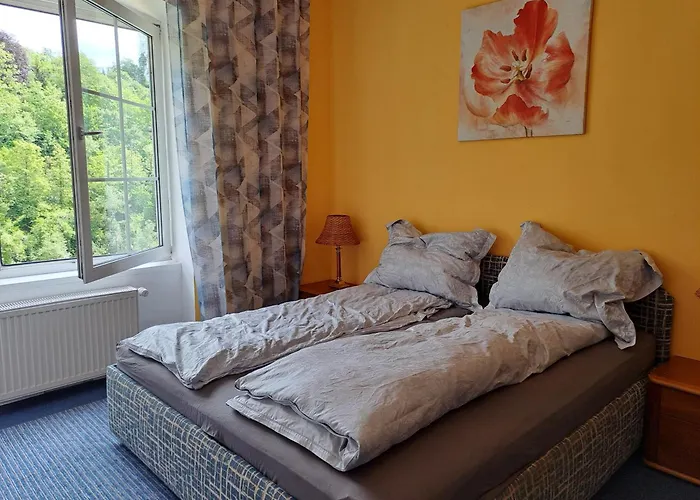 Thegarden Bed&bike شقة غموندين